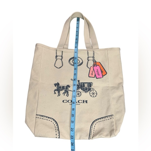 Coach Cream canvas horse & carriage logo hangtag - Picture 4 of 9